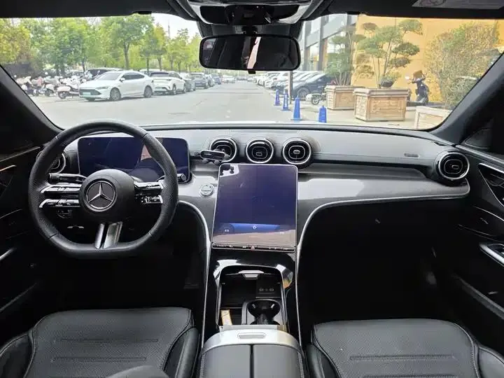 Mercedes Benz Class C 2023 to C 260 L Sports Edition 15