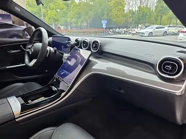 Mercedes Benz Class C 2023 to C 260 L Sports Edition 18