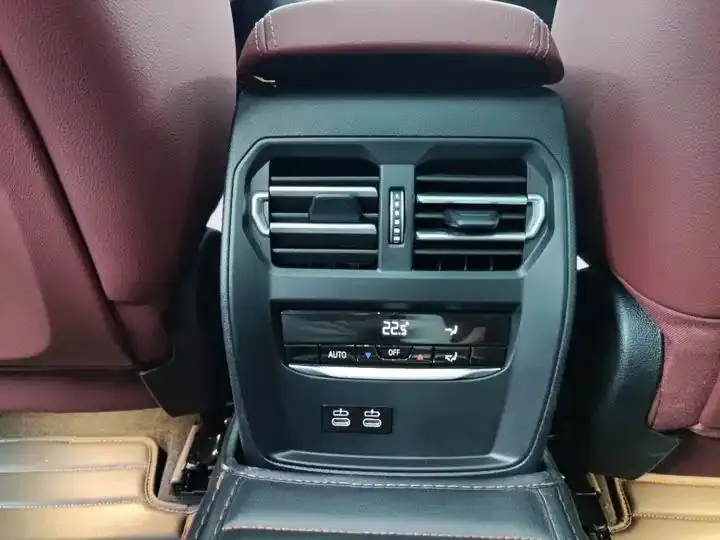 BMW 3 Series 2022 320Li M Sports Suit 14