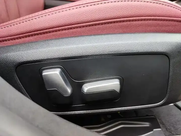 BMW 3 Series 2022 320Li M Sports Suit 15