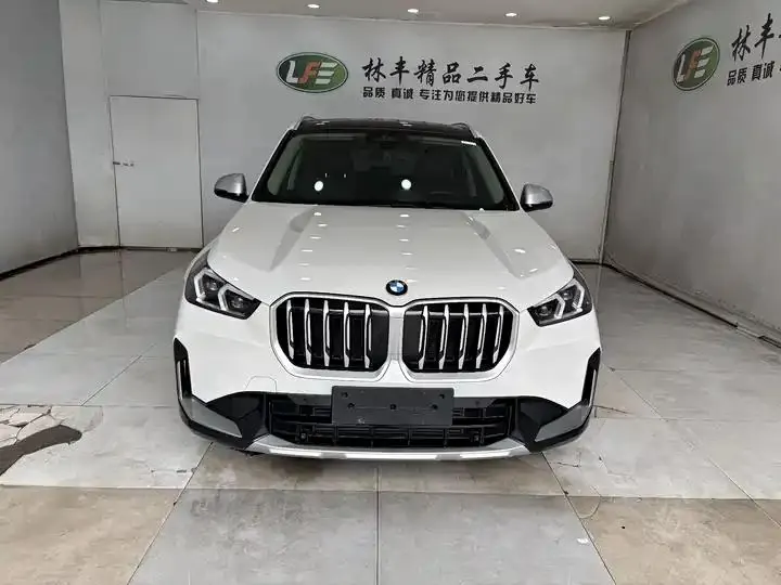 BMW X1 2024 xDrive25Li X Design Set 3