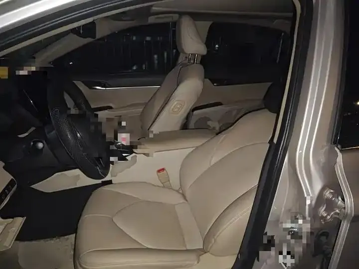 Camry 2021 2.5G Luxury Edition 16