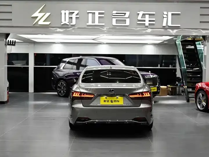 Lexus LS 2021 500h Excellent Edition 9