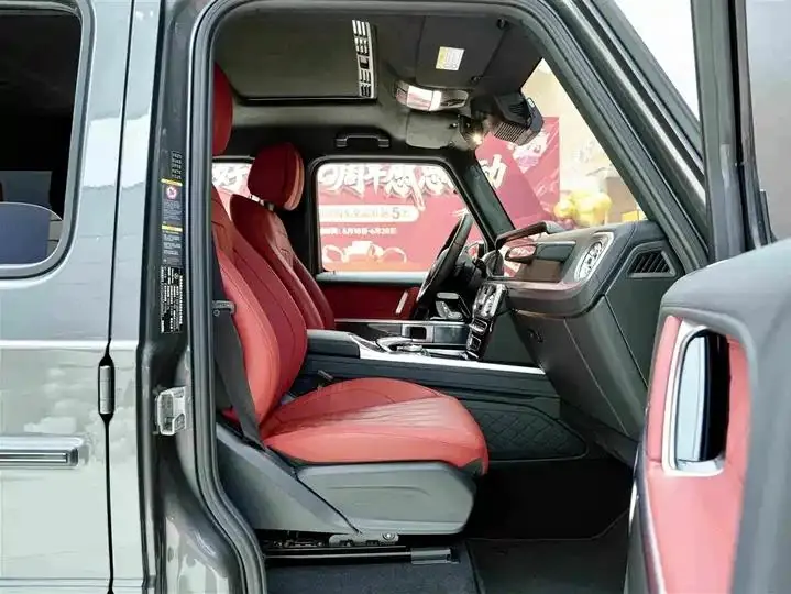Mercedes Benz G Class 2023G 500 11
