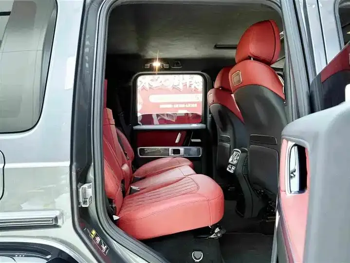 Mercedes Benz G Class 2023G 500 12