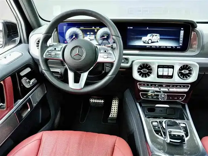 Mercedes Benz G Class 2023G 500 13