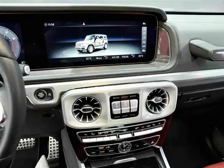 Mercedes Benz G Class 2023G 500 8