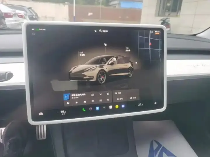 Model 3 2022 Performance high-performance all-wheel drive 8