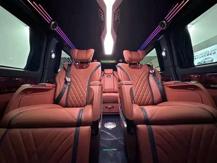 Vito 2023, 2.0T Business Edition, 7-seater 20