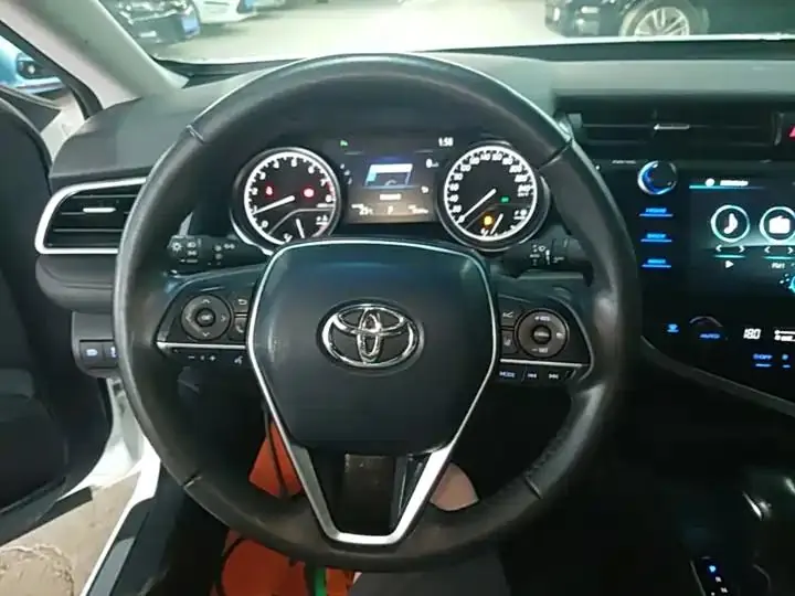 Camry 2019 Model Facelift 2.0G Luxury Edition 11