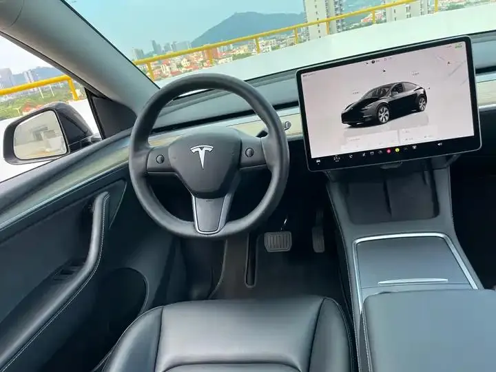 2022 Model Y Refreshed Rear-Wheel-Drive Version 10