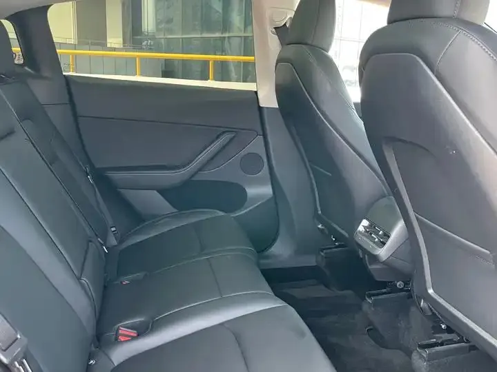 2022 Model Y Refreshed Rear-Wheel-Drive Version 13