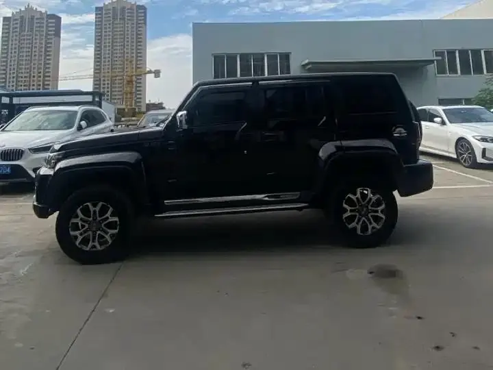 Beijing BJ40 2020 2.0T Automatic Four-wheel Drive City Hunter Edition Extreme 3