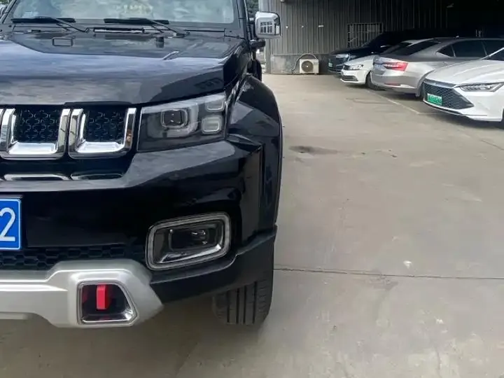 Beijing BJ40 2020 2.0T Automatic Four-wheel Drive City Hunter Edition Extreme 5