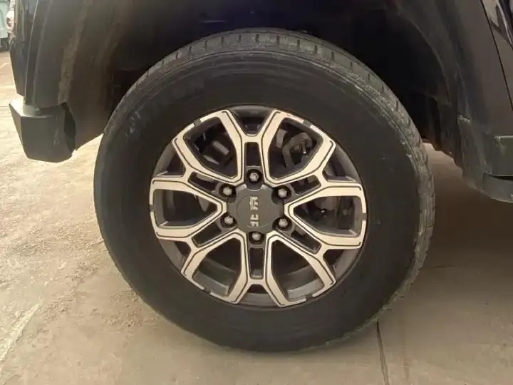 Beijing BJ40 2020 2.0T Automatic Four-wheel Drive City Hunter Edition Extreme 7