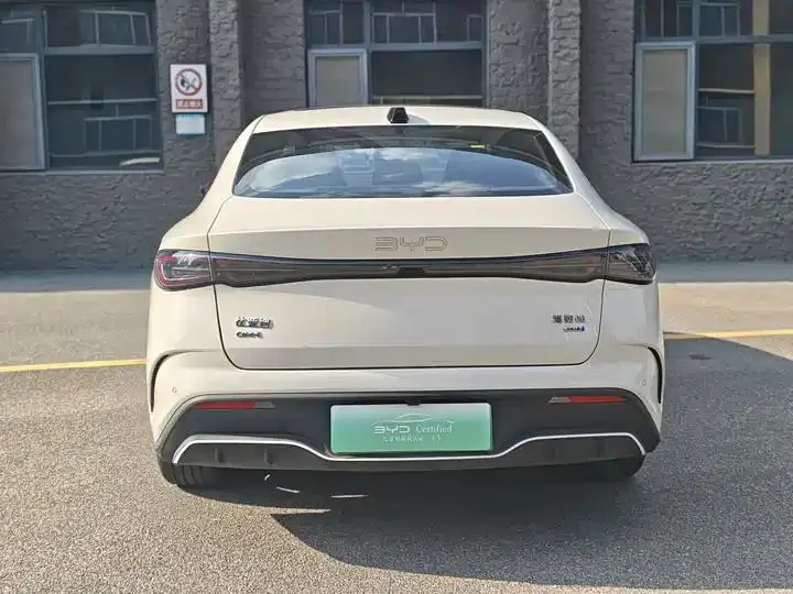 Seal 06 2025 DM-i Smart Driving Edition 120KM Flagship 8
