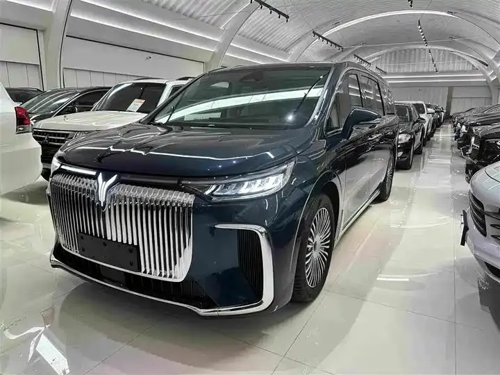 Voyah Dreamer 2025 PHEV Four-wheel Drive Flagship Kunpeng Edition - View 1