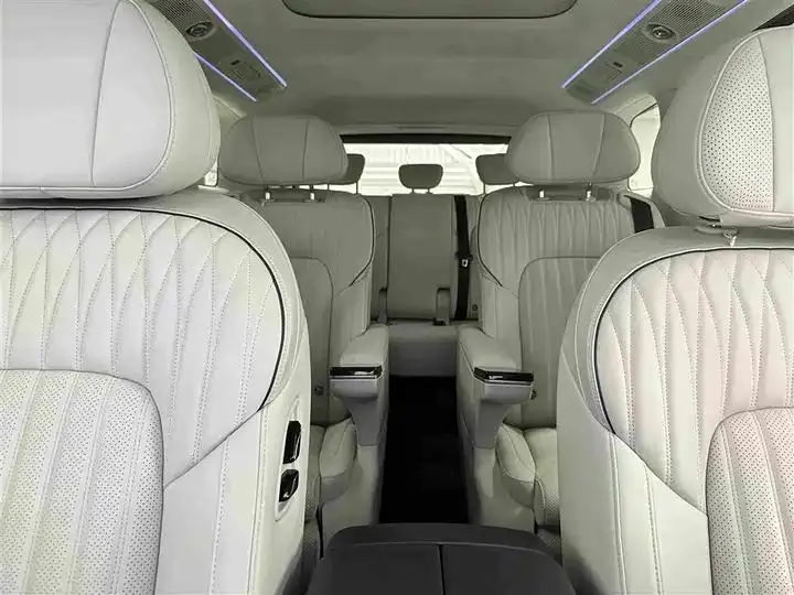 Voyah Dreamer 2025 PHEV Four-wheel Drive Flagship Kunpeng Edition 16