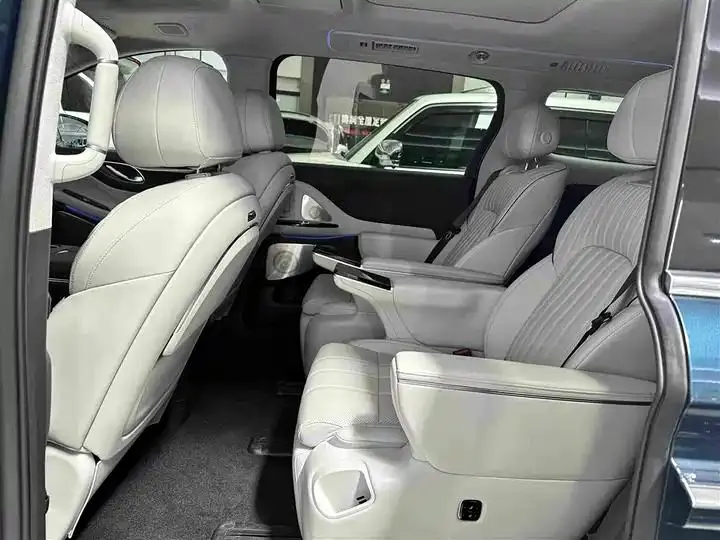 Voyah Dreamer 2025 PHEV Four-wheel Drive Flagship Kunpeng Edition 18