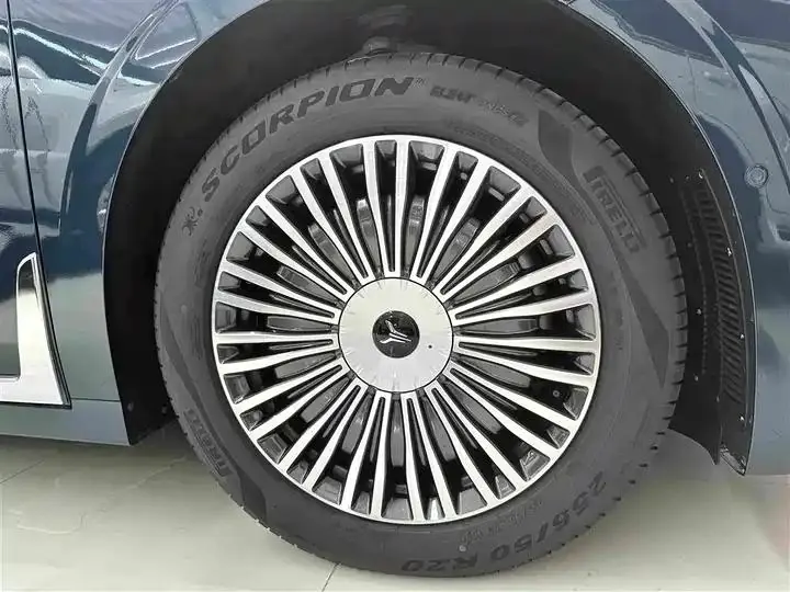 Voyah Dreamer 2025 PHEV Four-wheel Drive Flagship Kunpeng Edition 5