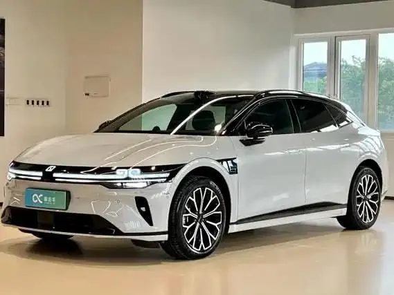 Zeekr 007GT 2025 four-wheel drive intelligent driving version 75kWh - View 1
