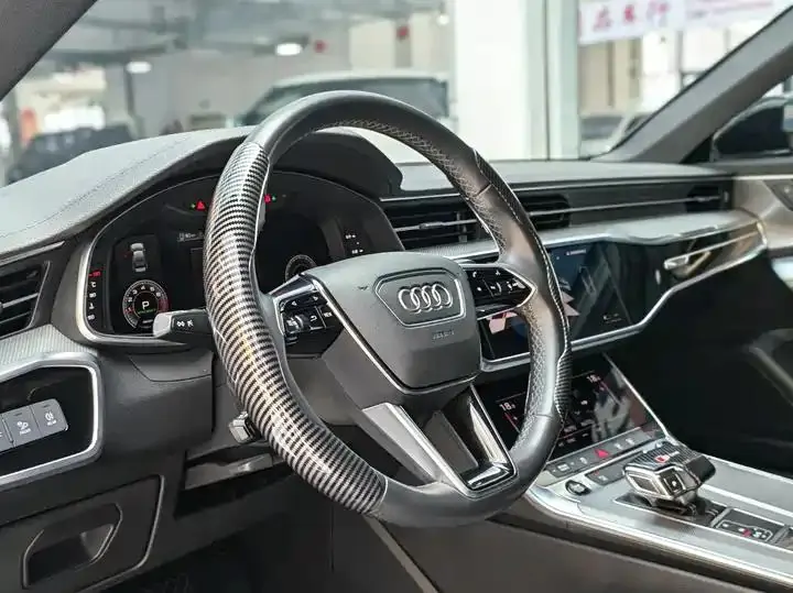 Audi A6L 2022 45 TFSI Selected Dynamic Type 11