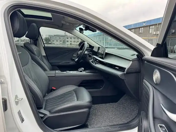 Arrizo 8 2024 1.6T DCT Excellence Edition 8