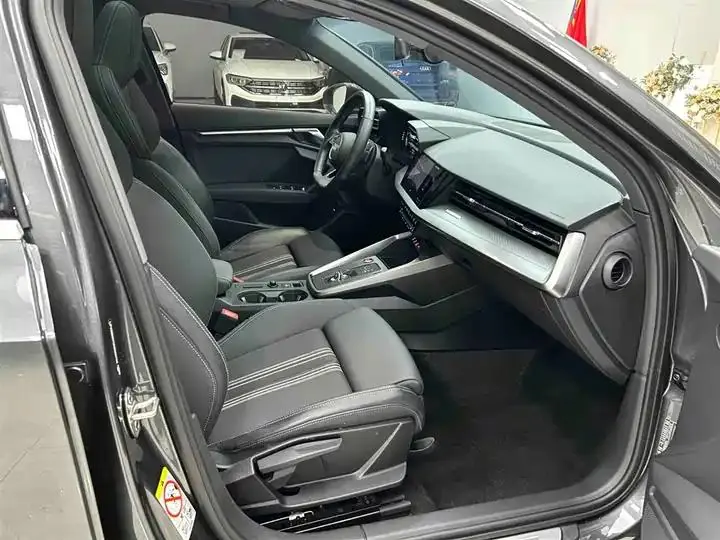 Audi A3 2023 facelift Sportback 35 TFSI fashion sporty 13