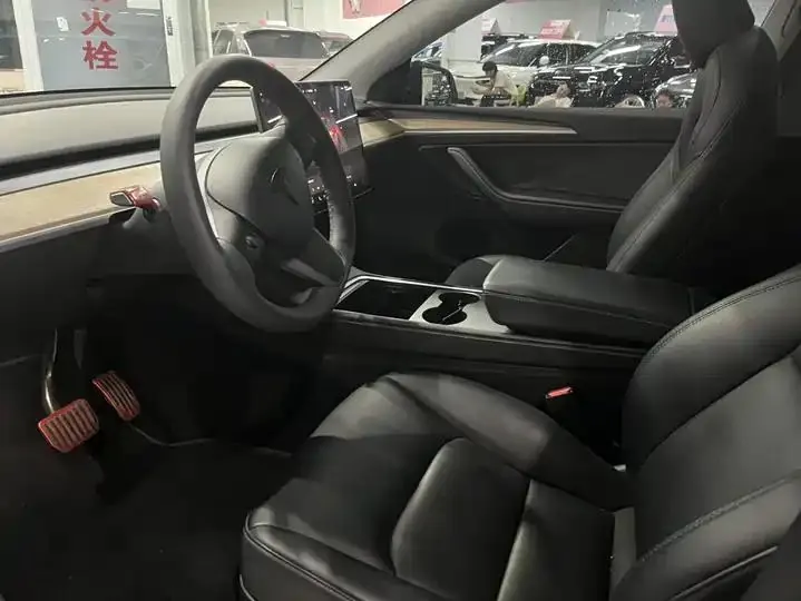 Model Y 2022 rear-wheel drive version 7