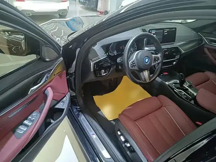 BMW 5 New Energy 2022 535Le Pioneer Edition M Sports Kit 16