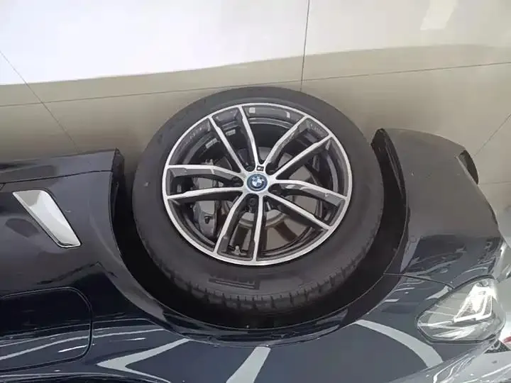 BMW 5 New Energy 2022 535Le Pioneer Edition M Sports Kit 23