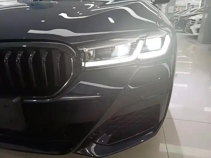 BMW 5 New Energy 2022 535Le Pioneer Edition M Sports Kit 24