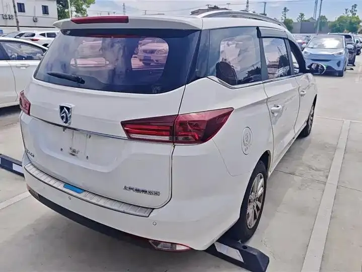 BaoJun 360 2019 1.5L CVT Elite Country VI 3
