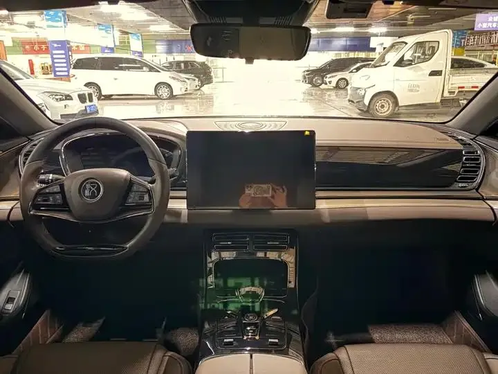 Han 2021 EV Standard Endurance Luxury Model 11