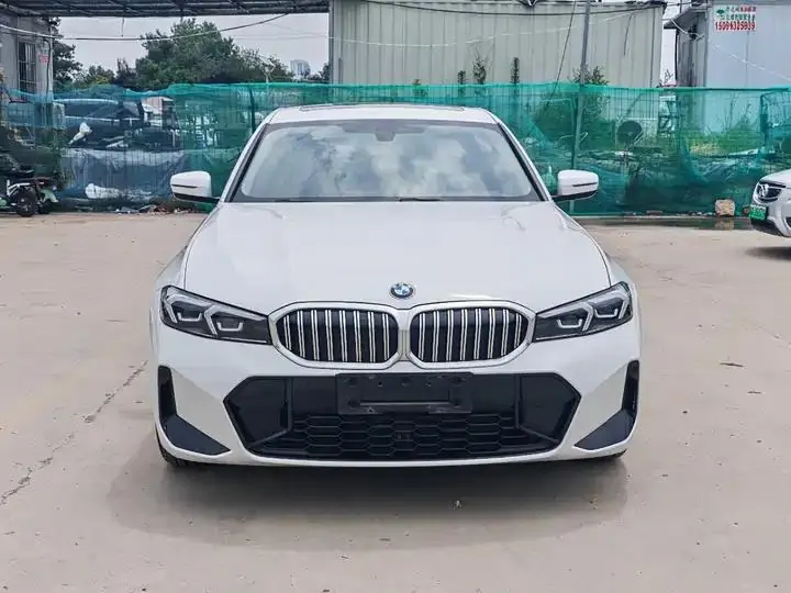 BMW 3 Series 2023 model 320Li M Sport Package 2