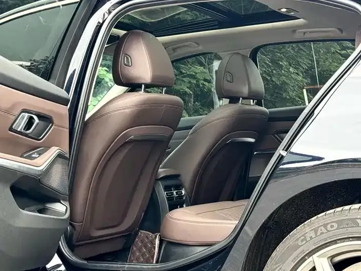 BMW i3 2024 eDrive 35 L 14