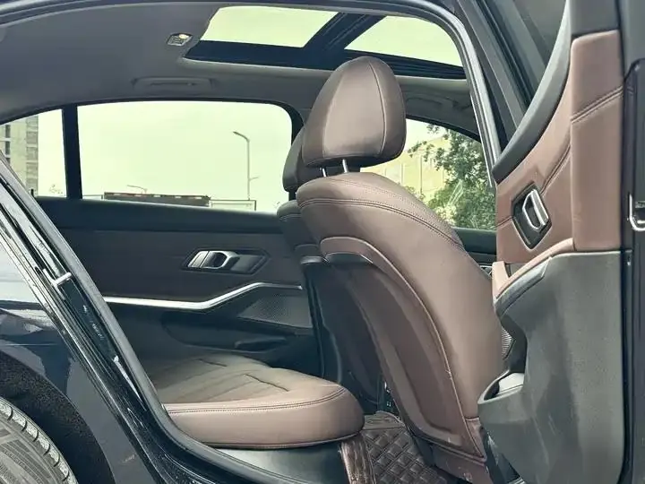 BMW i3 2024 eDrive 35 L 15
