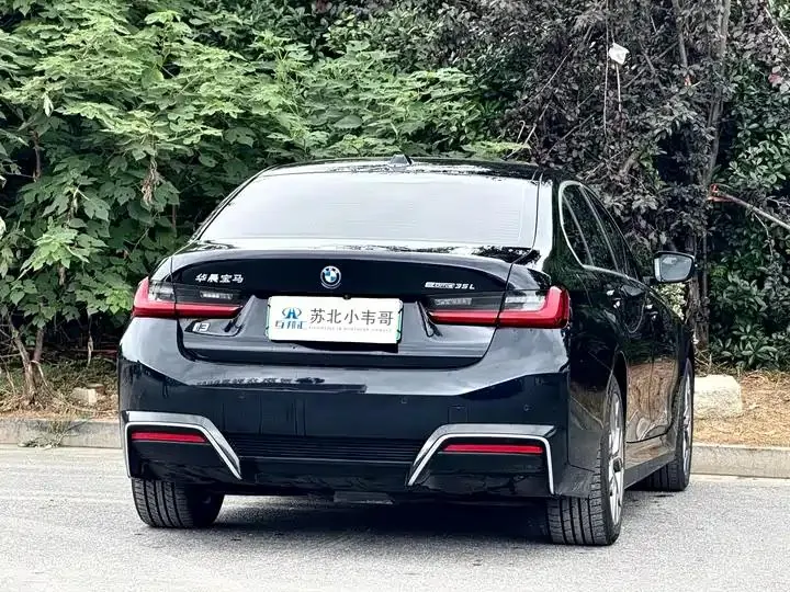 BMW i3 2024 eDrive 35 L 4
