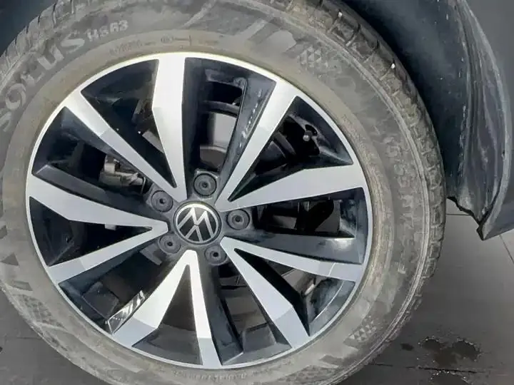 T-ROC 2023 Model 280TSI DSG Front-Wheel Drive Time Edition 15