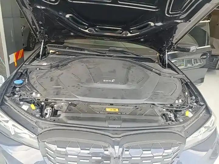 BMW i3 2022 model eDrive 35 L 20