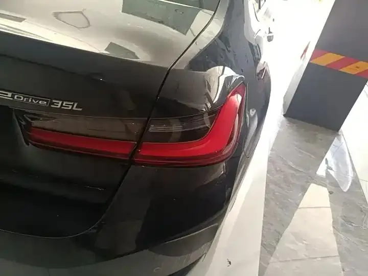 BMW i3 2022 model eDrive 35 L 8