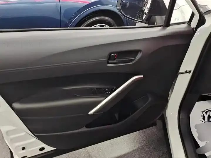 Feng Landa 2023 2.0L CVT Leading Edition 7