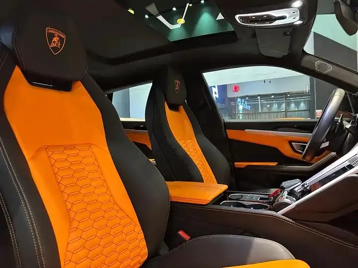 Urus 2021 4.0T V8 17