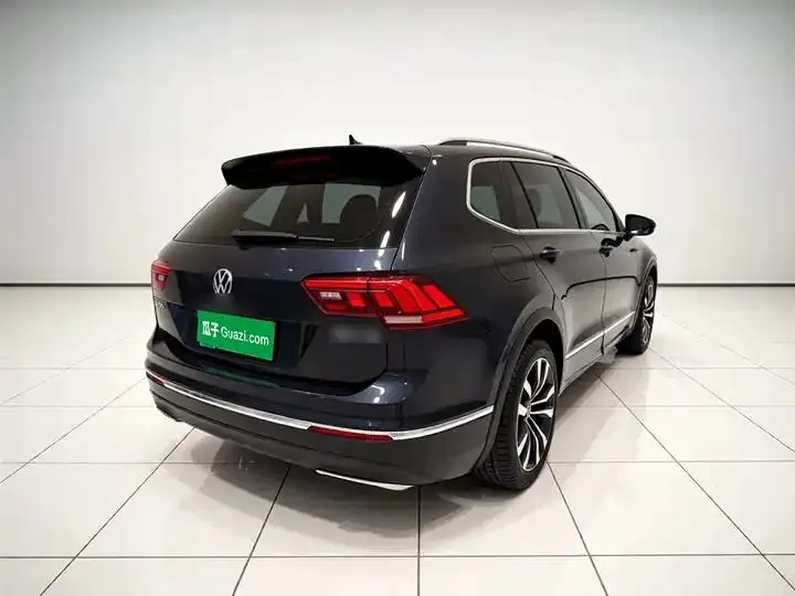 Touang L 2021, 330 TSI, Automatic, Two‑Wheel Drive, R-Line Prestige Edition 6