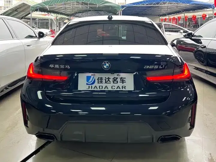 BMW 3 Series 2024 325Li M Sports Night Suit 11