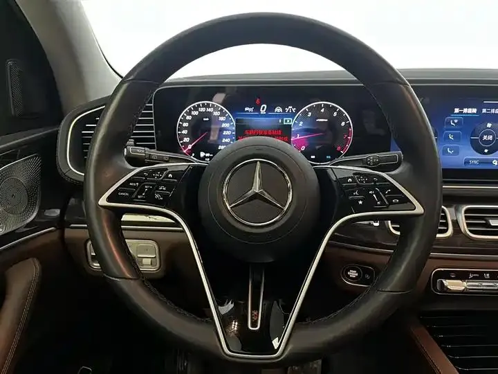 Mercedes Benz GLE 2024 to GLE 350 4MATIC Fashion 8