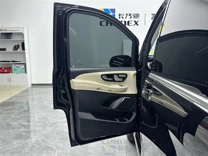 Mercedes Benz V-Class 2021V 260 L Long Wheelbase Deluxe Edition 5