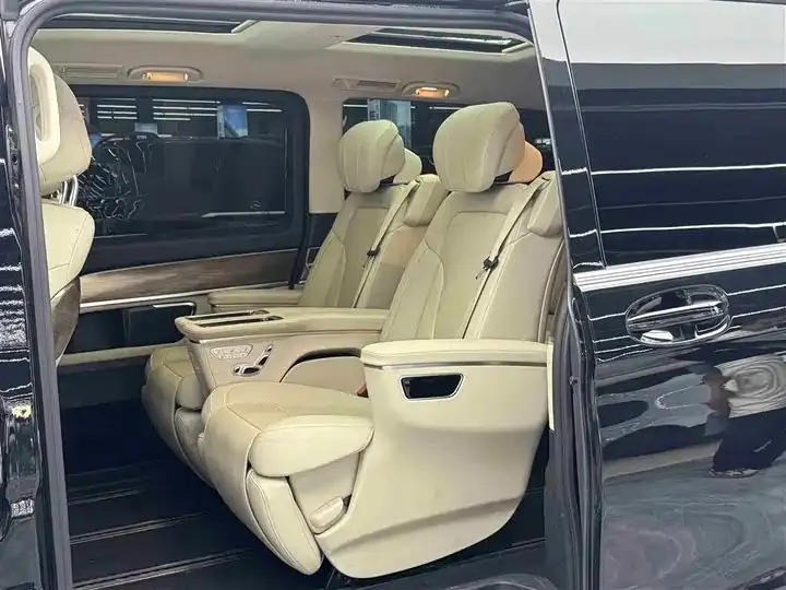 Mercedes Benz V-Class 2021V 260 L Long Wheelbase Deluxe Edition 7