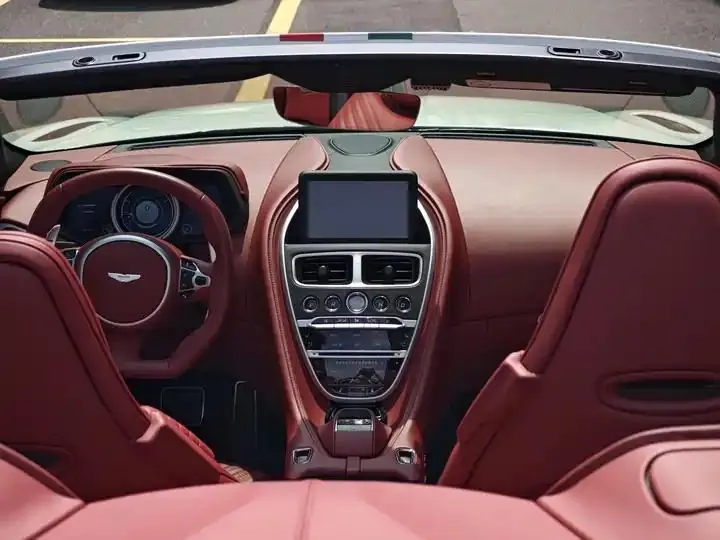 Aston Martin DB11 2023 4.0T V8 Volante 8