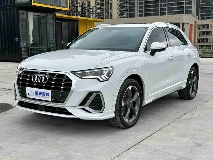 Audi Q3 2022 model 35 TFSI Fashion Dynamic Edition - View 1